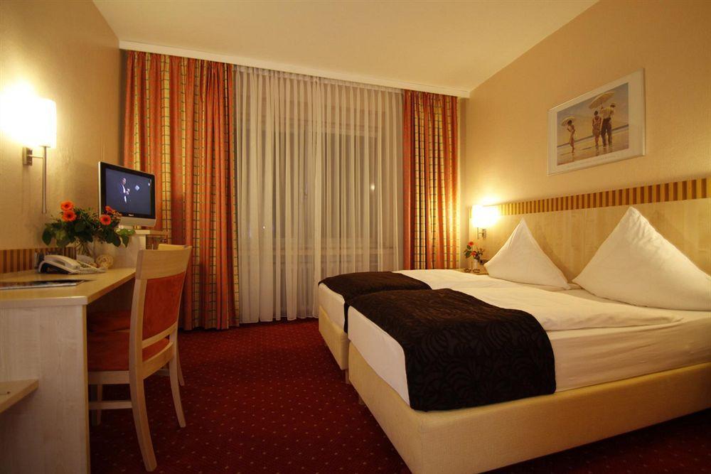 Hotel Kaiserhof Wesel Wesel  Bagian luar foto