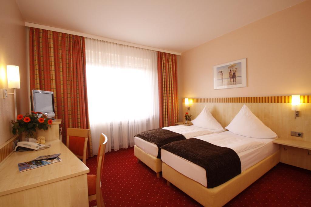 Hotel Kaiserhof Wesel Wesel  Bagian luar foto